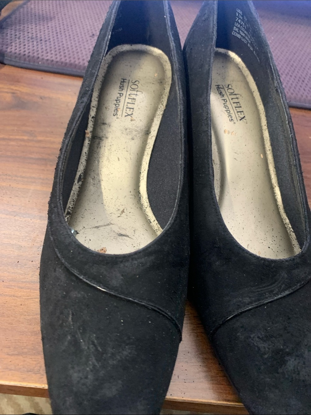 Hush Puppies Black SofTflex Women's Slip-On Flats